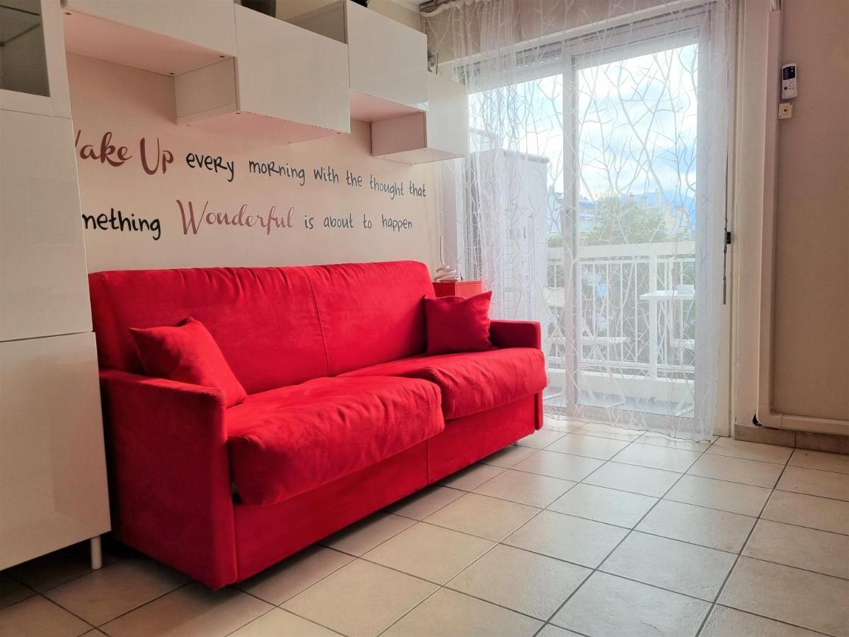 Apartmán Affitto-Nizza Exteriér fotografie